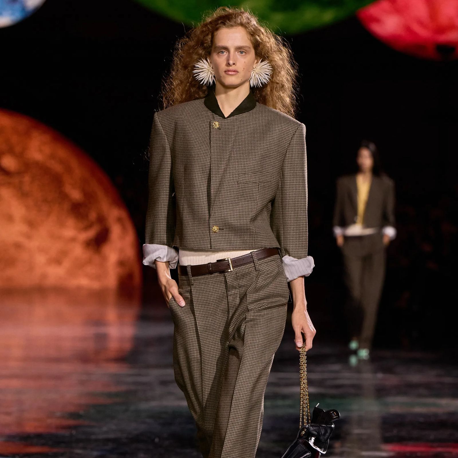 The Cropped Blazer is Fashion’s Sharpest Transitional Layer