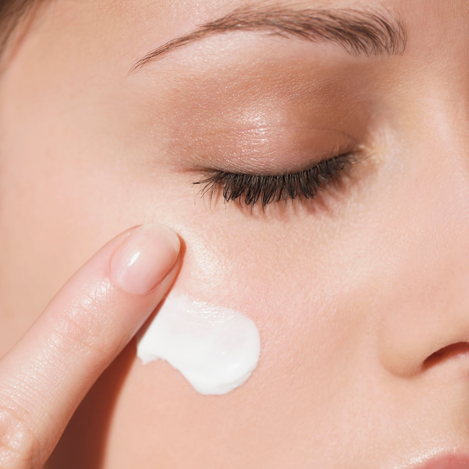Oily Skin Can Be Dehydrated, & Here’s How to Identify it