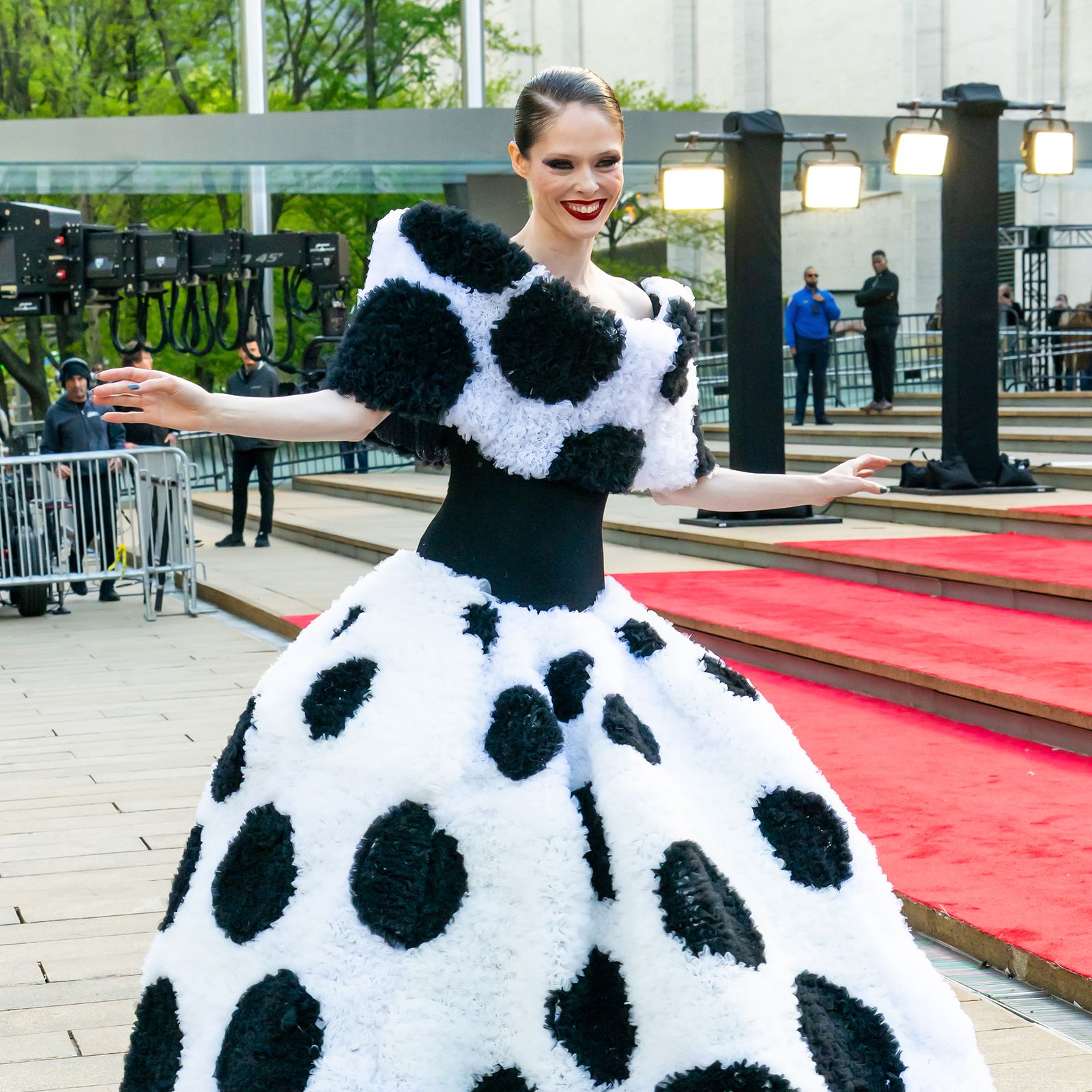 Dots Are Dominating – Here is How to Style Them