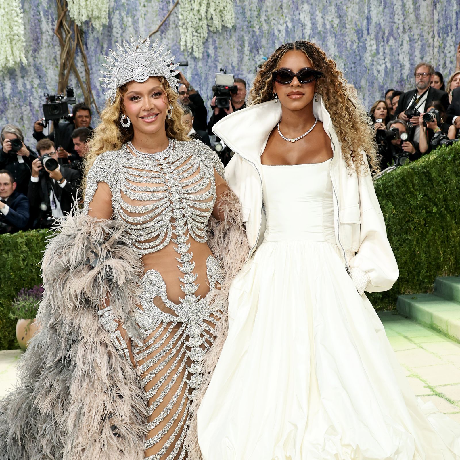From Beyoncé To Emily Blunt, These Stars Made the 2026 Met Gala a Family Affair