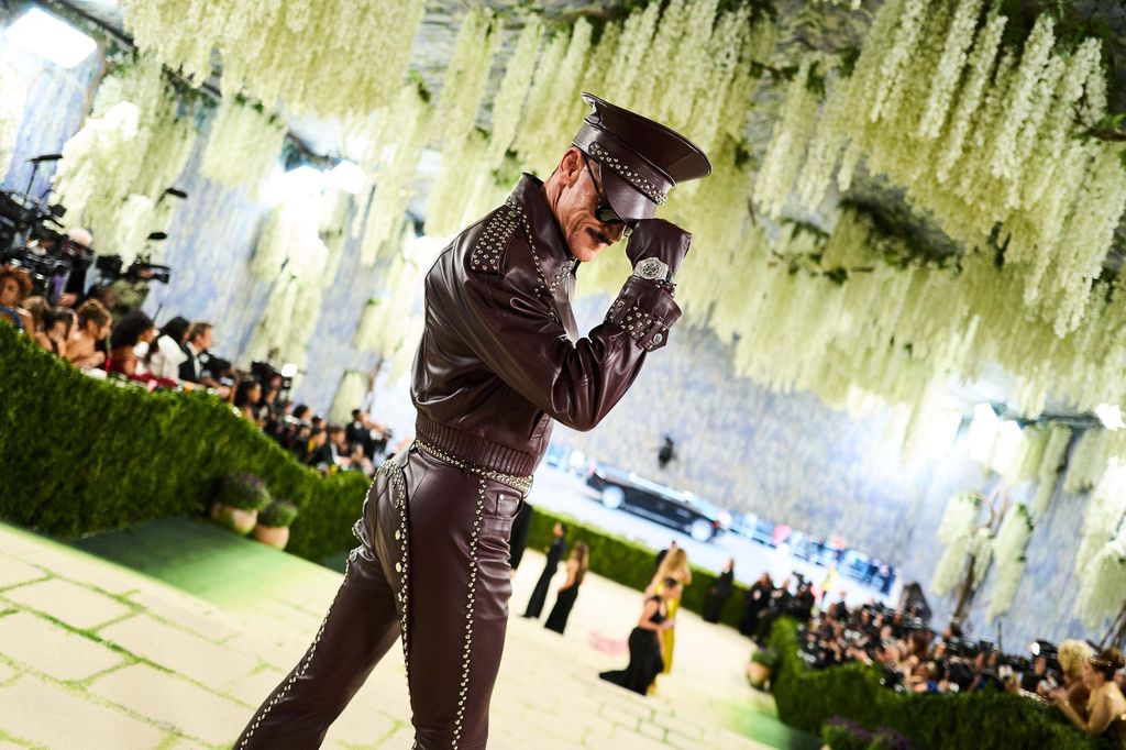Image may contain Photography Performer Person Solo Performance Adult and People