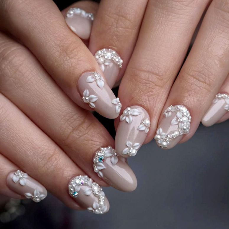 wedding nails, bridal nails