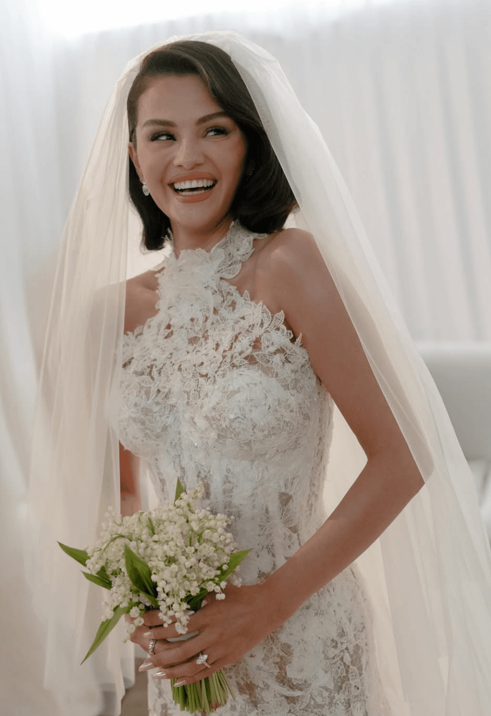 vestidos novia selena gomez